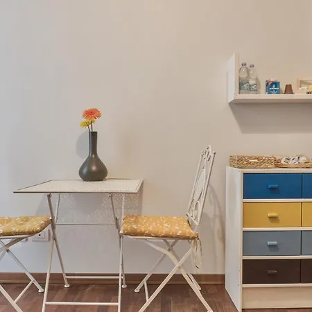 La Terrazza Sul Borgo Center * Болонья